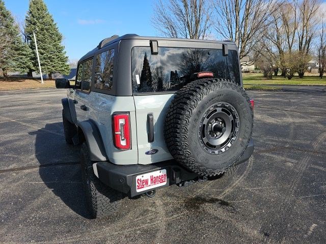 Used 2022 Ford Bronco Everglades image 3
