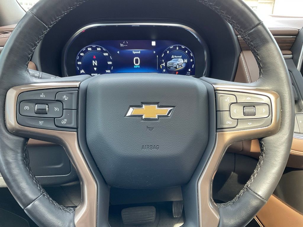 Used 2023 Chevrolet Tahoe High Country AWD/4WD image 12