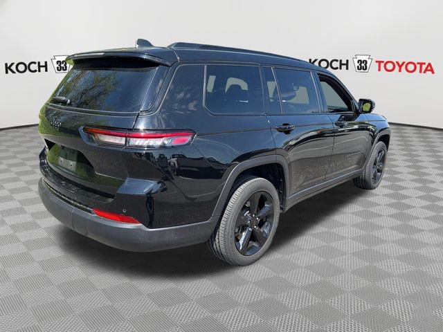 Used 2024 Jeep Grand Cherokee L Altitude AWD/4WD image 8
