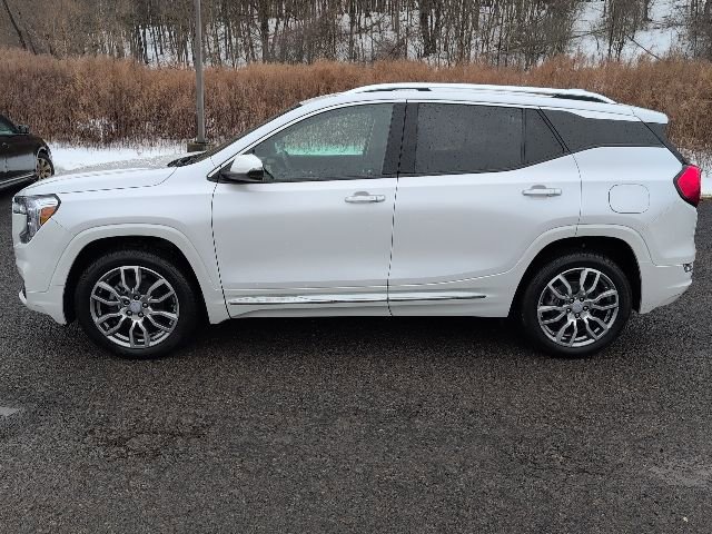 Used 2023 GMC Terrain Denali w/ LPO, Floor Liner Package image 2