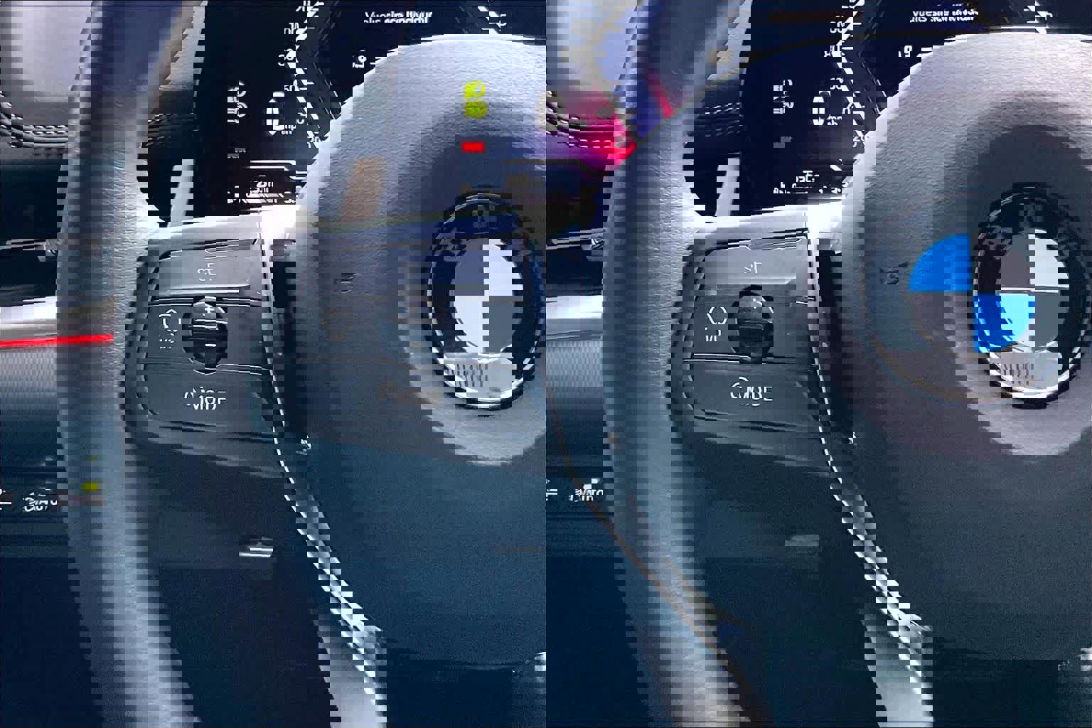 Certified 2025 BMW X1 xDrive28i image 23