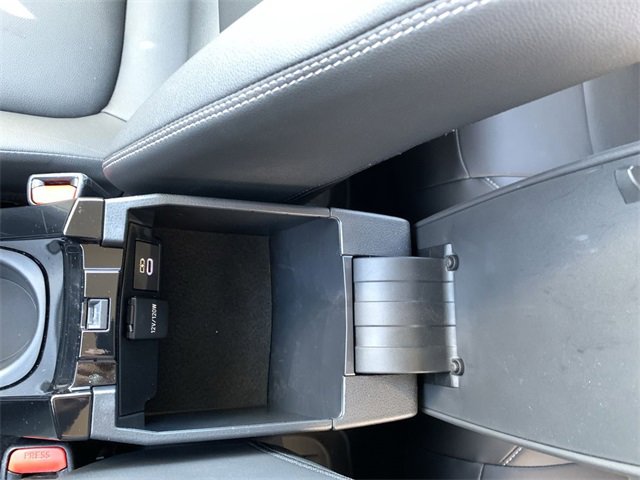 Used 2023 Toyota Corolla Cross XLE image 26