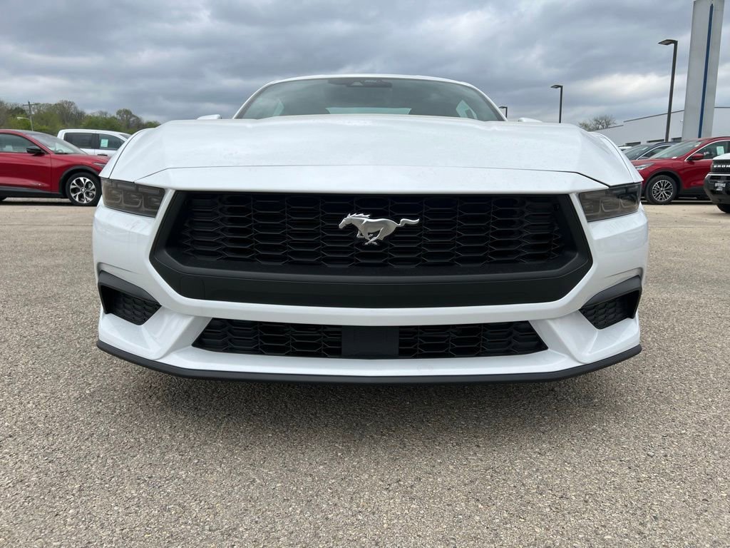 New 2025 Ford Mustang Coupe image 3