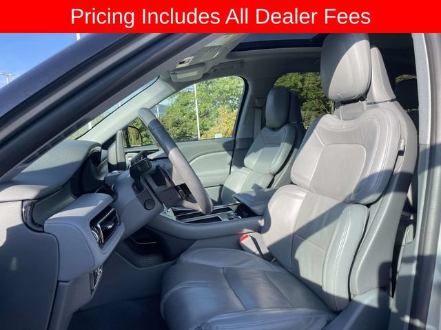 Used 2020 Lincoln Aviator Reserve w/ Equipment Group 201A RWD image 22