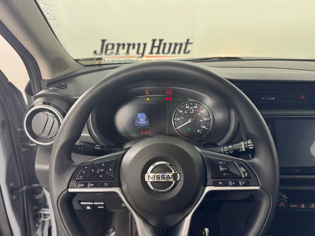 Used 2021 Nissan Kicks SV image 20