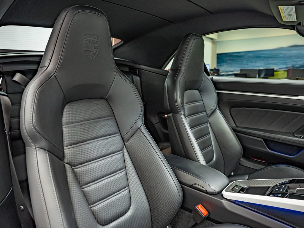 Certified 2025 Porsche 911 Carrera RWD image 48