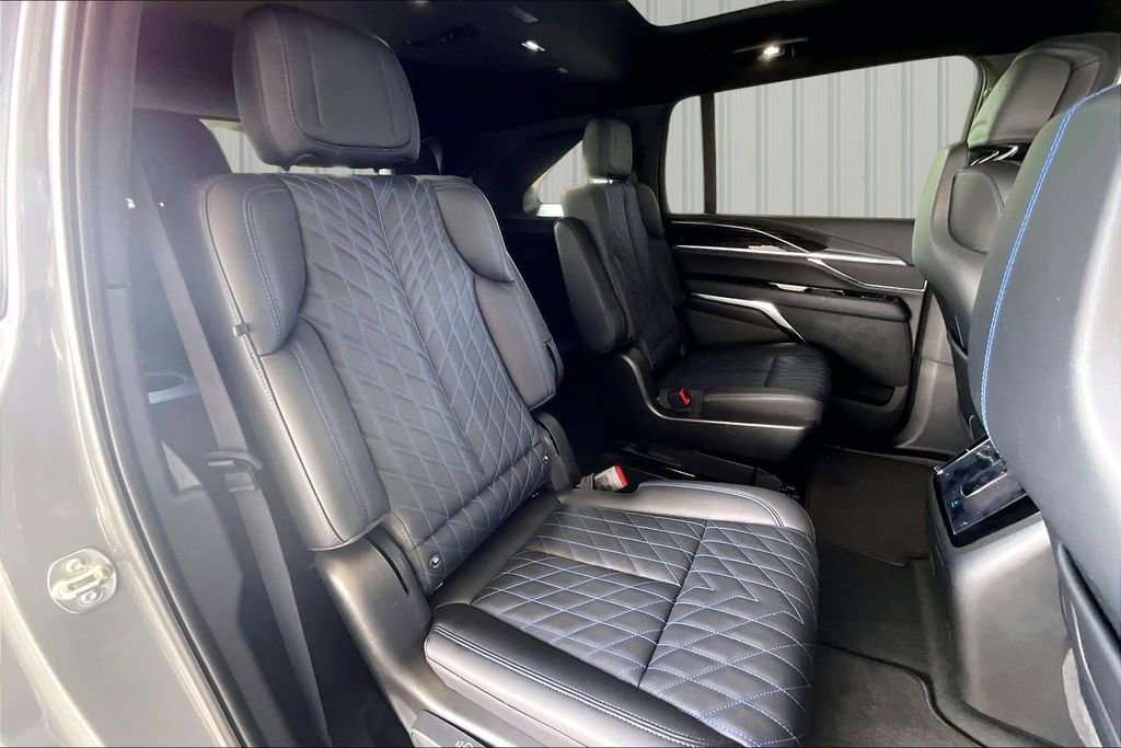Used 2026 Cadillac Escalade IQ Sport 1 AWD/4WD image 20