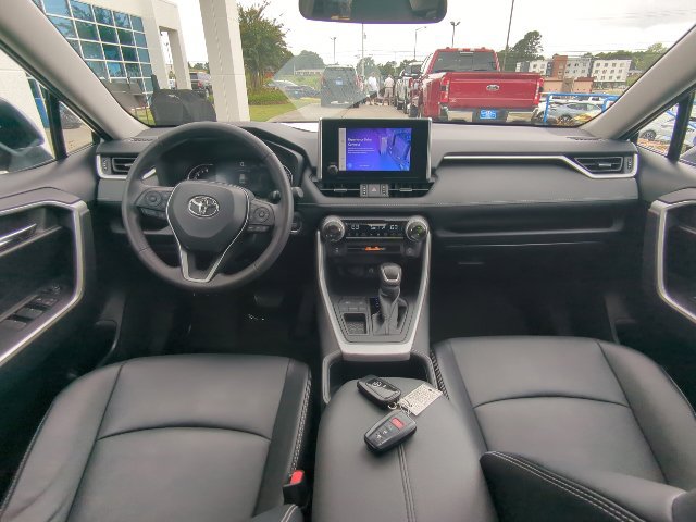 Used 2024 Toyota RAV4 XLE Premium FWD image 16