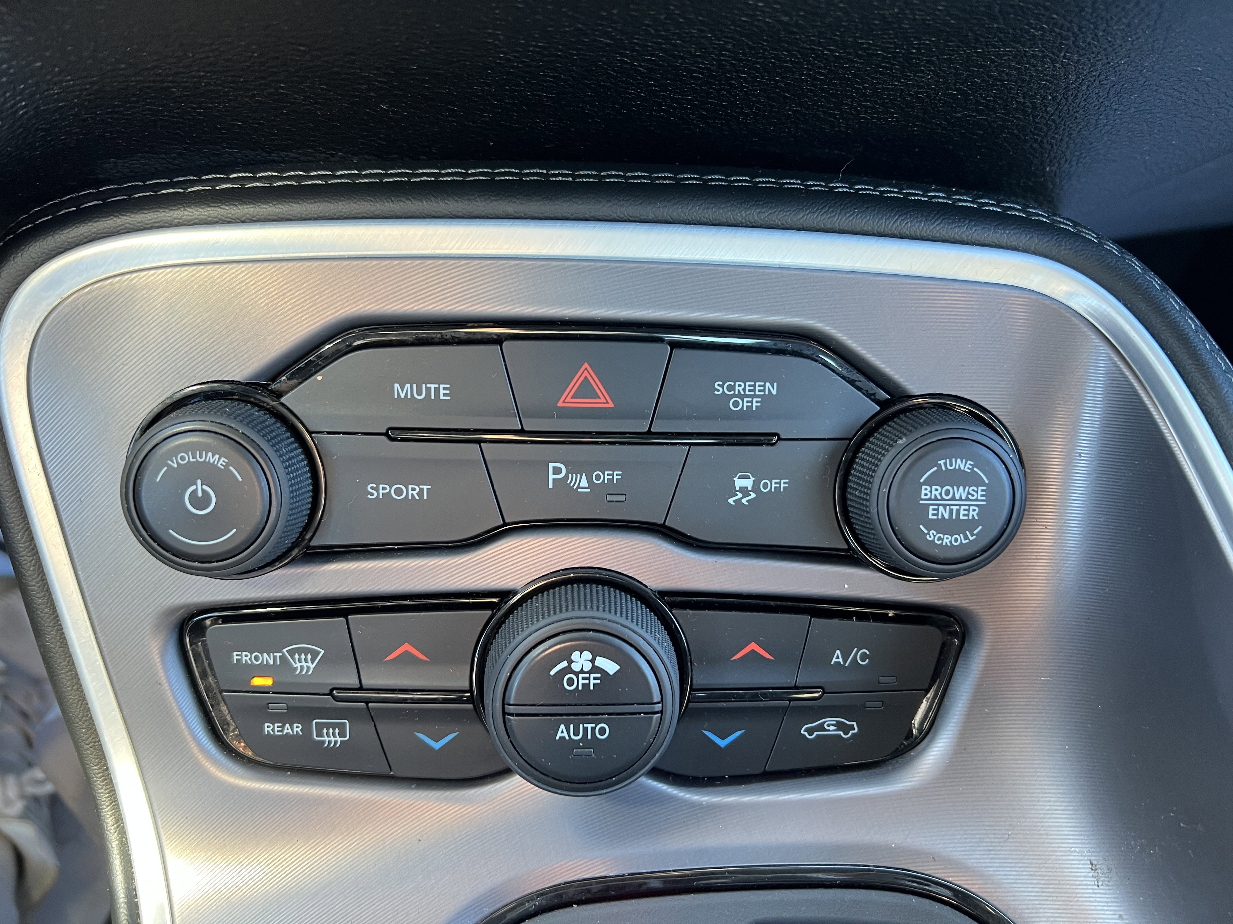 Used 2022 Dodge Challenger R/T image 22