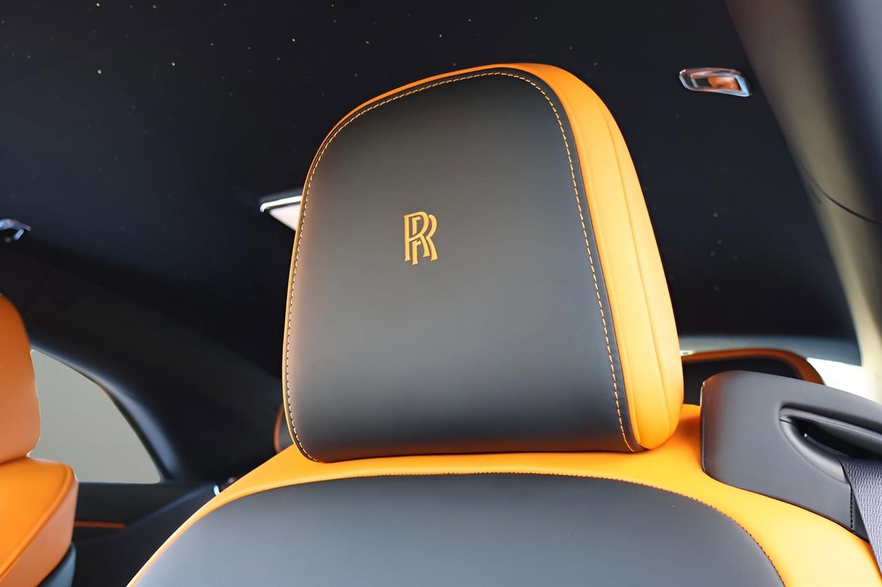 New 2026 Rolls-Royce Spectre Black Badge image 16