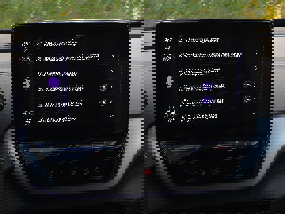 Used 2023 Volkswagen ID.4 Pro image 40