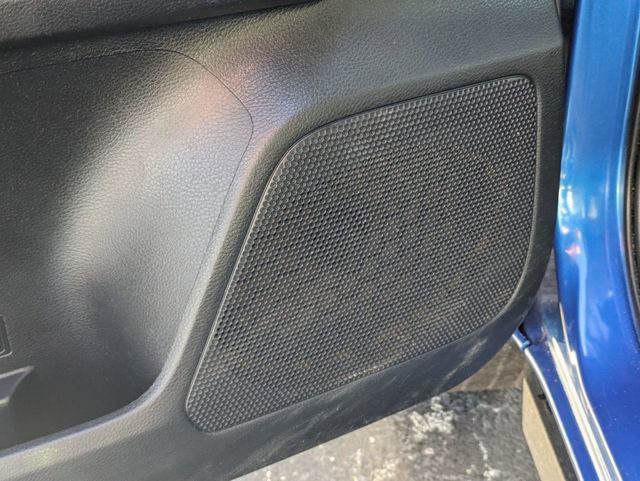 Used 2018 Toyota Tacoma SR5 image 11