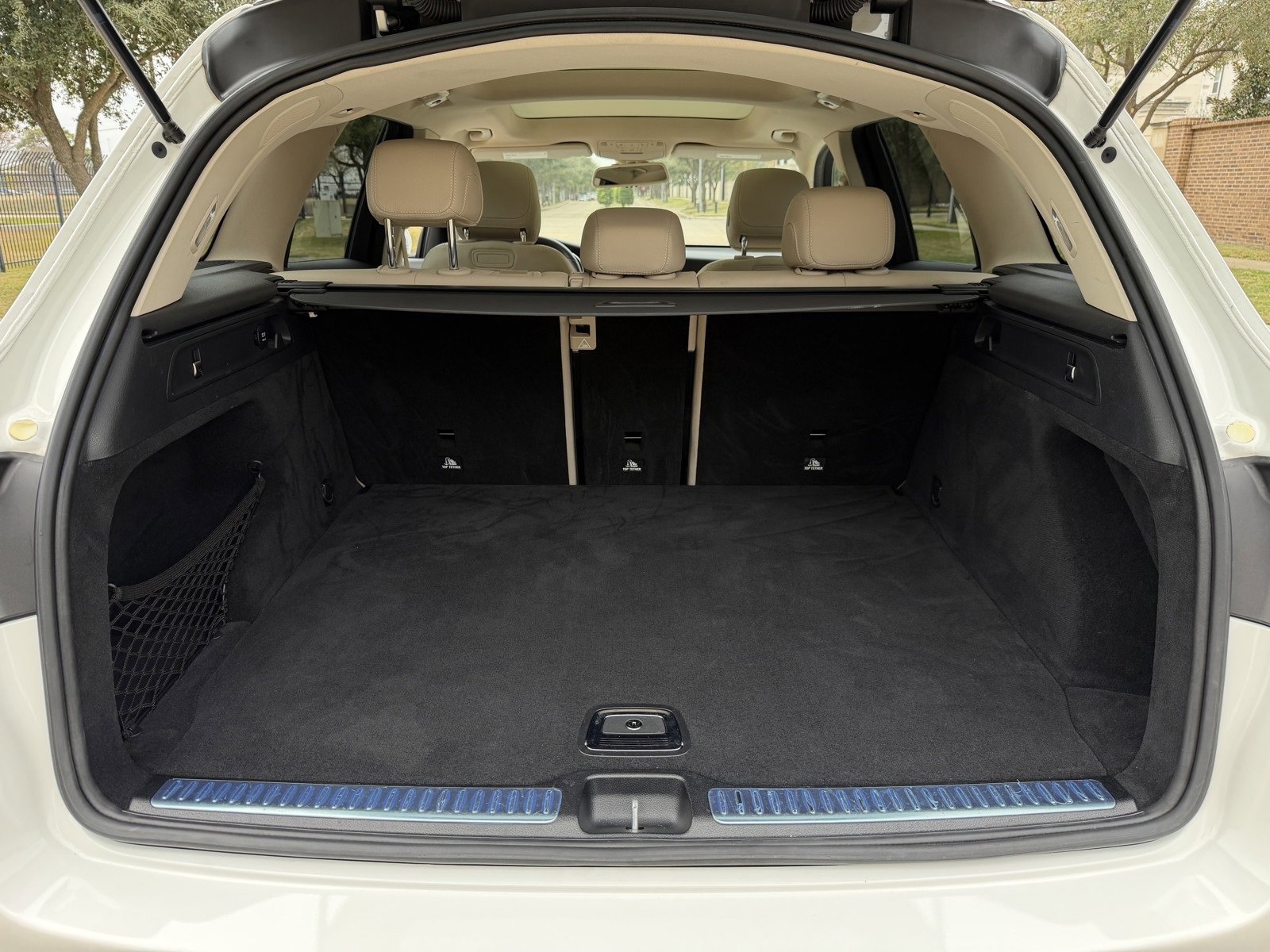 Used 2018 Mercedes-Benz GLC 300 image 14