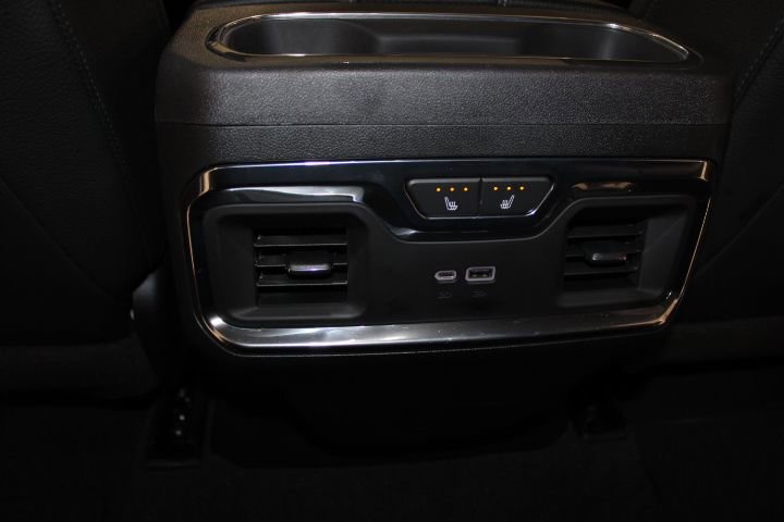 Used 2023 GMC Sierra 1500 Denali w/ Technology Package image 24