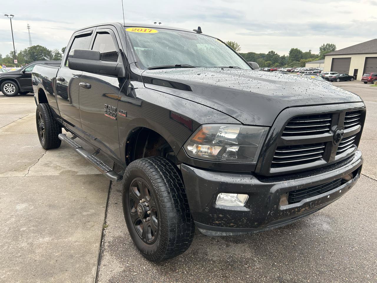 Used 2017 RAM 2500 Big Horn w/ Sport Appearance Group AWD/4WD image 3