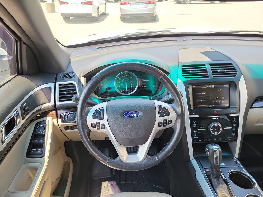 Used 2014 Ford Explorer Limited w/ Equipment Group 302A AWD/4WD image 12