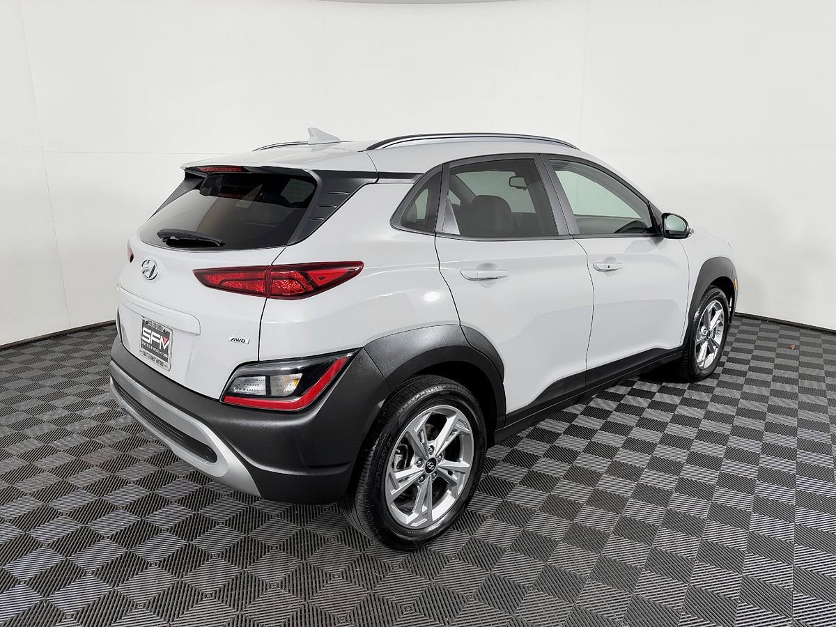 Used 2022 Hyundai Kona SEL AWD/4WD image 8