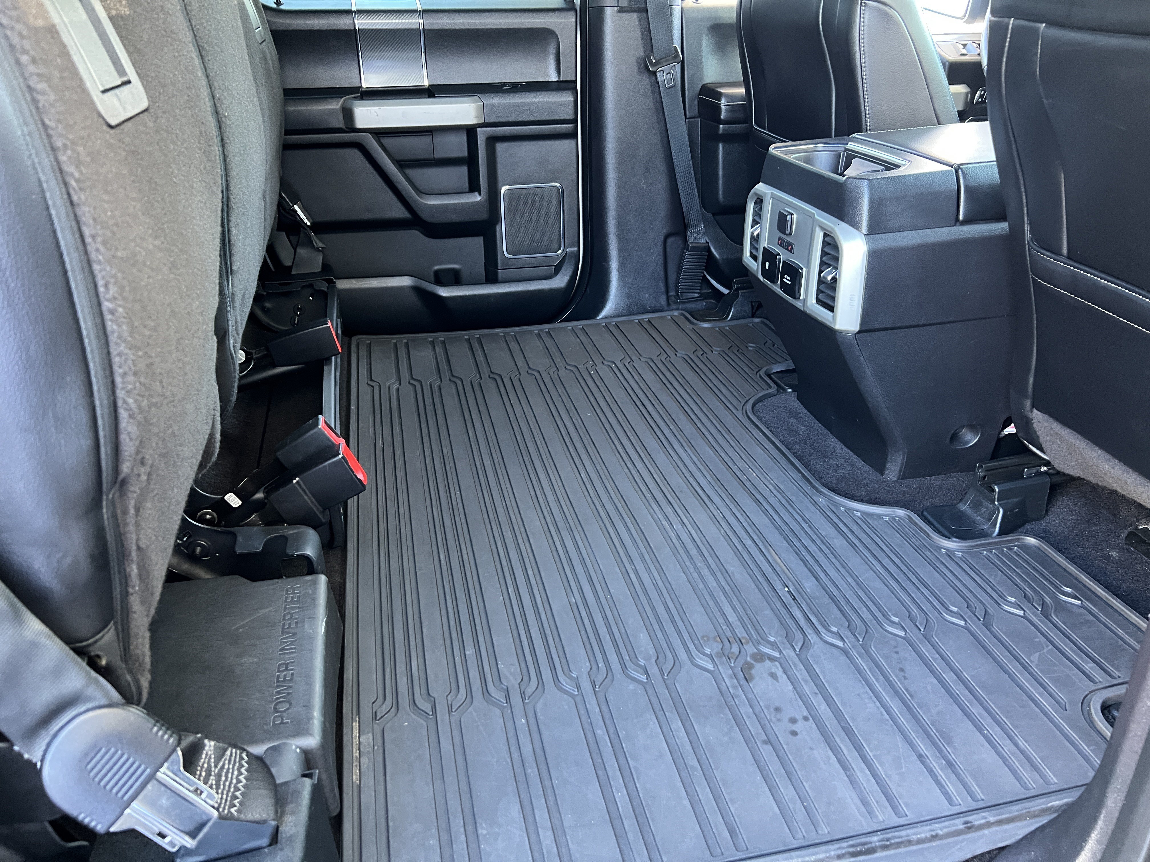 Used 2018 Ford F150 Lariat w/ Equipment Group 502A Luxury AWD/4WD image 21