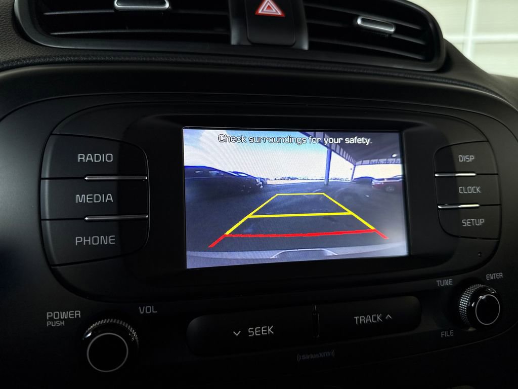 Used 2017 Kia Soul + image 16