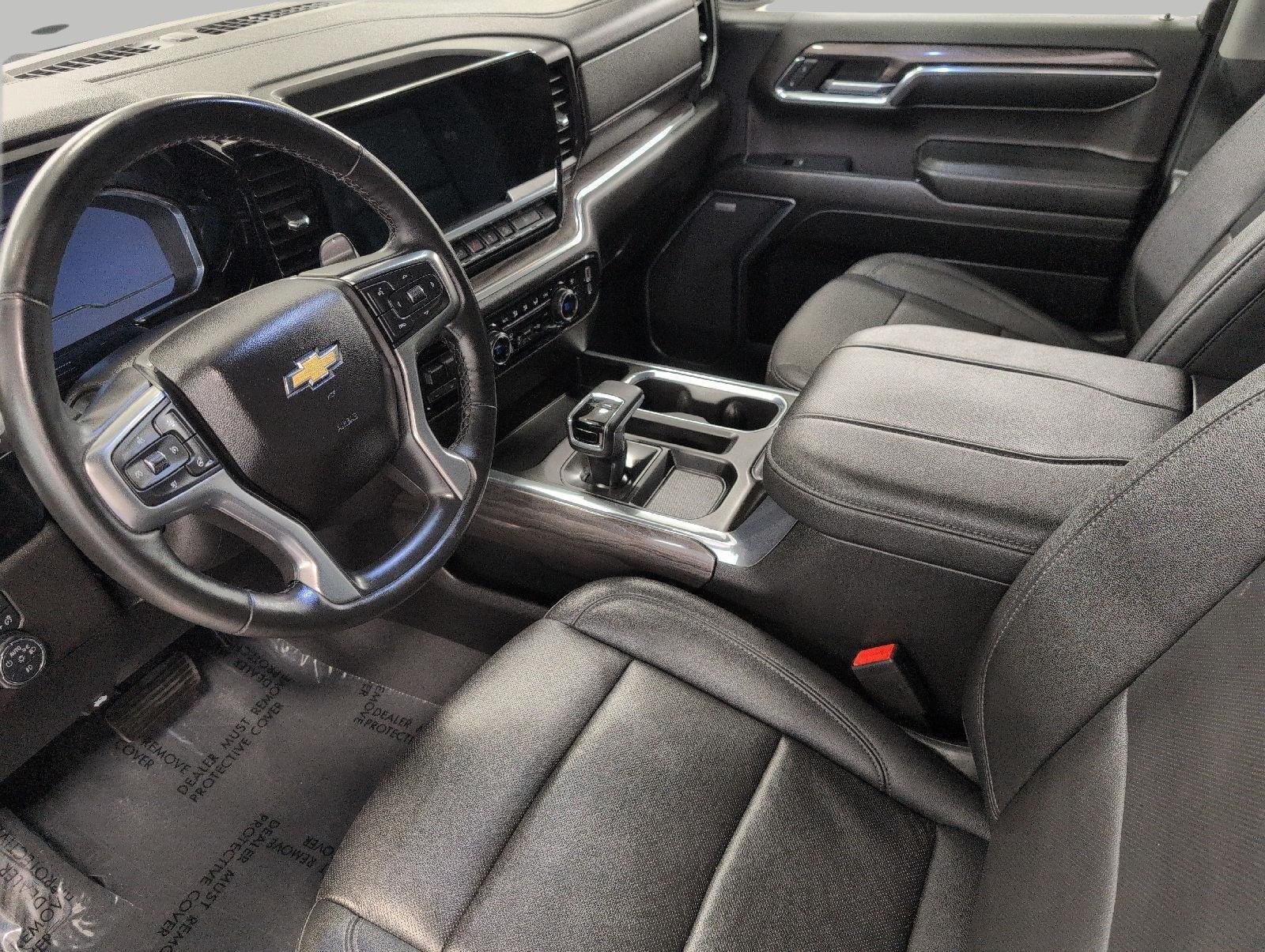 Certified 2024 Chevrolet Silverado 1500 LTZ w/ Technology Package AWD/4WD image 9