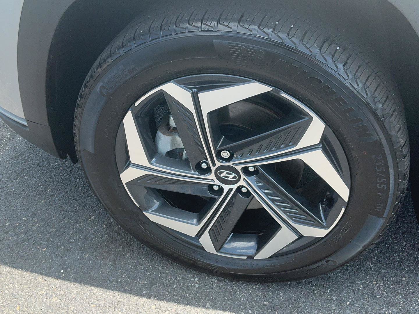Certified 2024 Hyundai Tucson SEL AWD/4WD image 13
