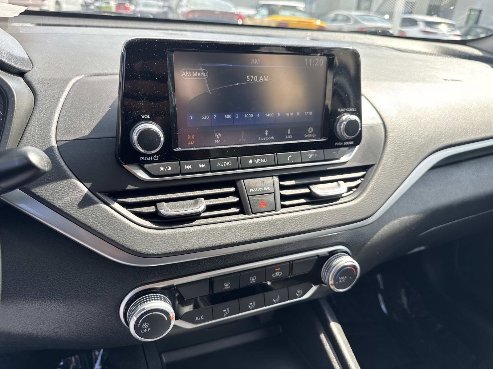 Used 2024 Nissan Altima 2.5 S image 22
