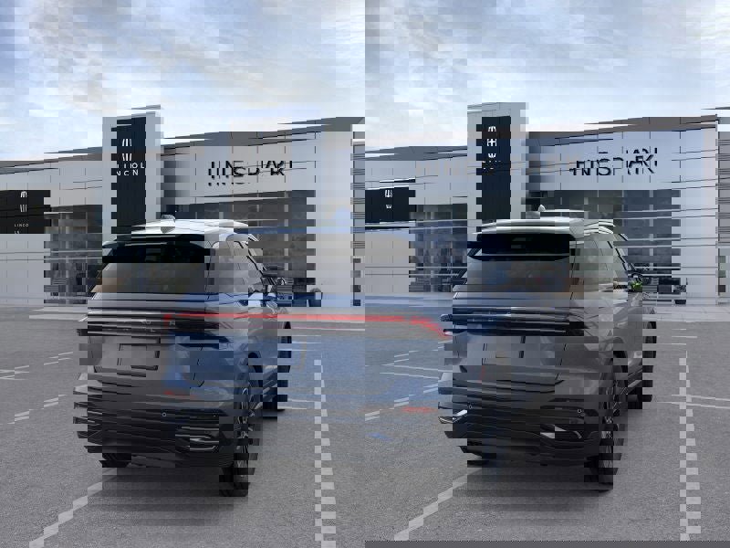 New 2025 Lincoln Nautilus Premier w/ Equipment Group 102A image 8