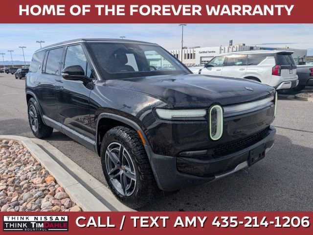 Used 2025 Rivian R1S Adventure image 1