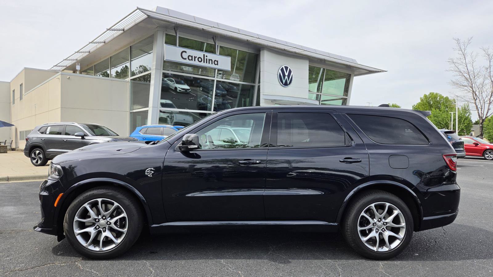 Used 2025 Dodge Durango SRT Hellcat image 2