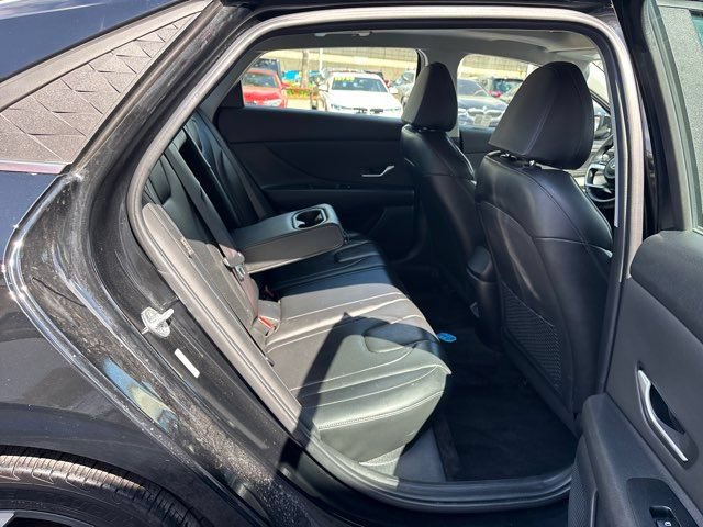 Used 2024 Hyundai Elantra Limited FWD image 49