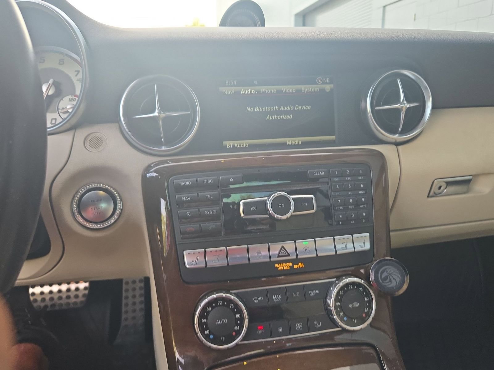 Used 2016 Mercedes-Benz SLK 300 image 9