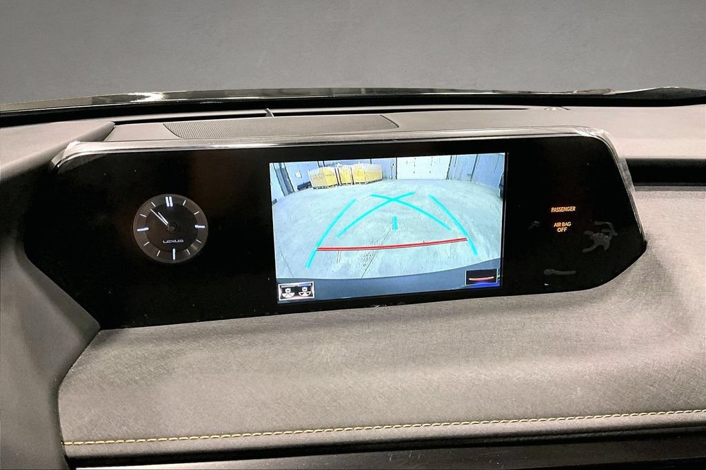 Used 2022 Lexus UX 250h w/ Premium Package AWD/4WD image 14