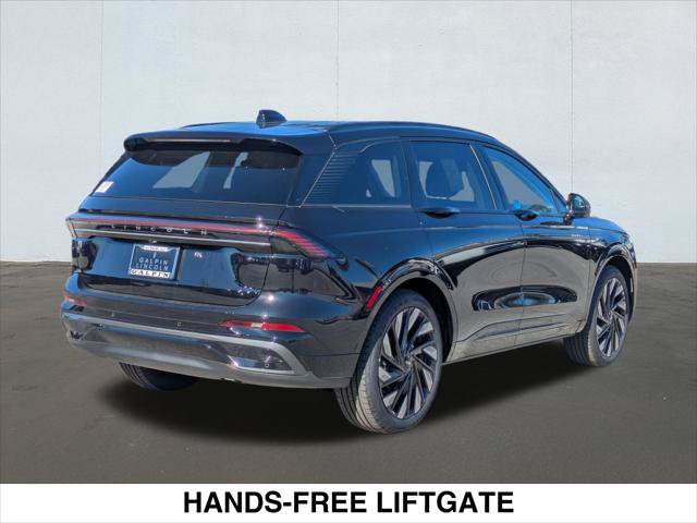 New 2026 Lincoln Nautilus Reserve w/ Jet Appearance Package AWD/4WD image 2