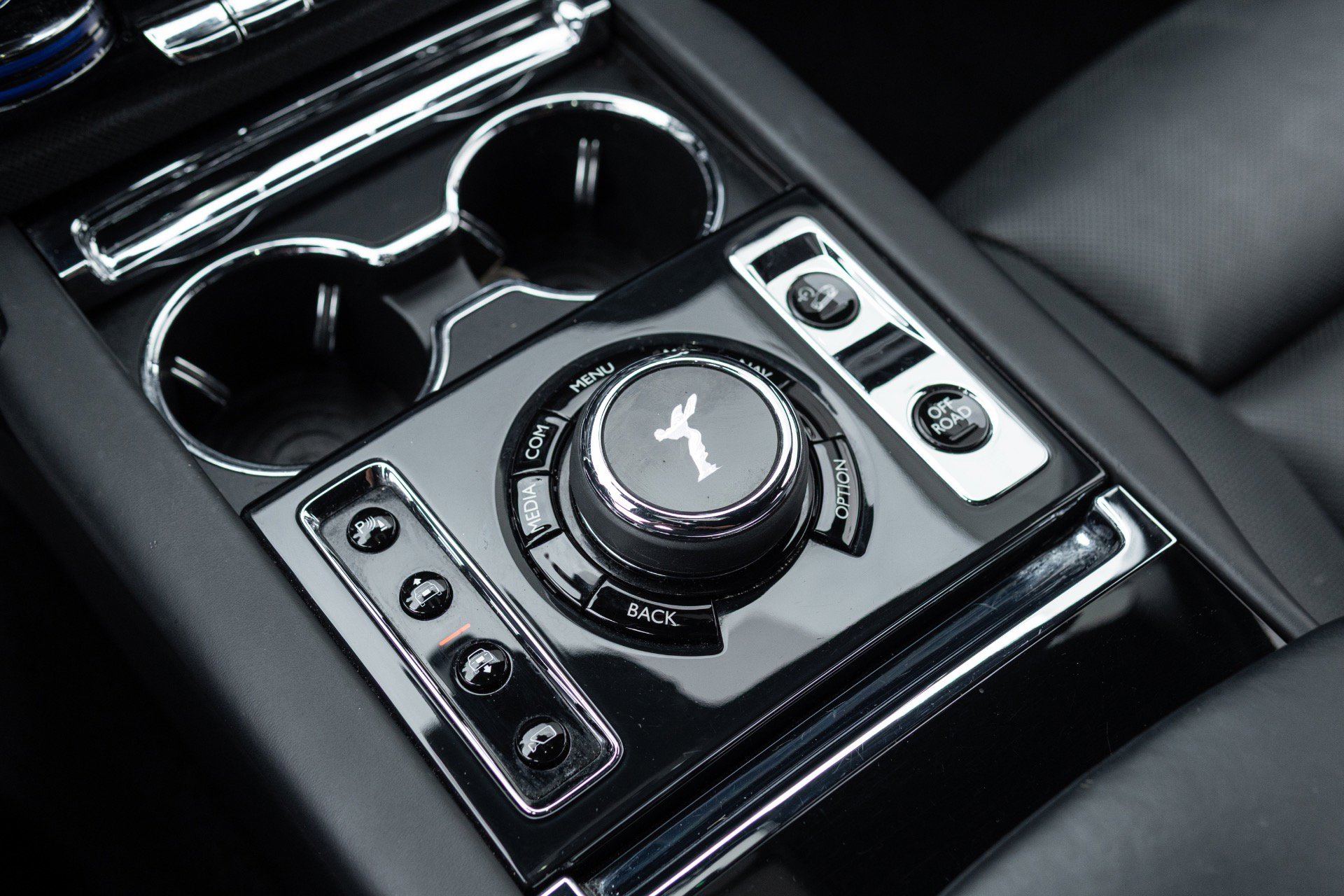 Used 2020 Rolls-Royce Cullinan image 42