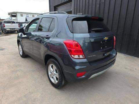 Used 2022 Chevrolet Trax LT w/ LT Convenience Package AWD/4WD image 33