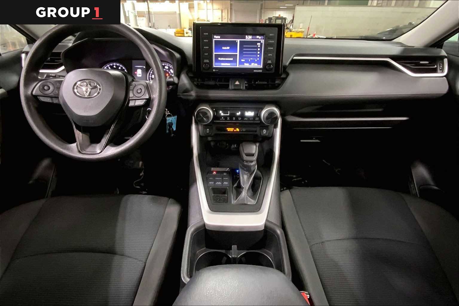 Used 2022 Toyota RAV4 LE image 15