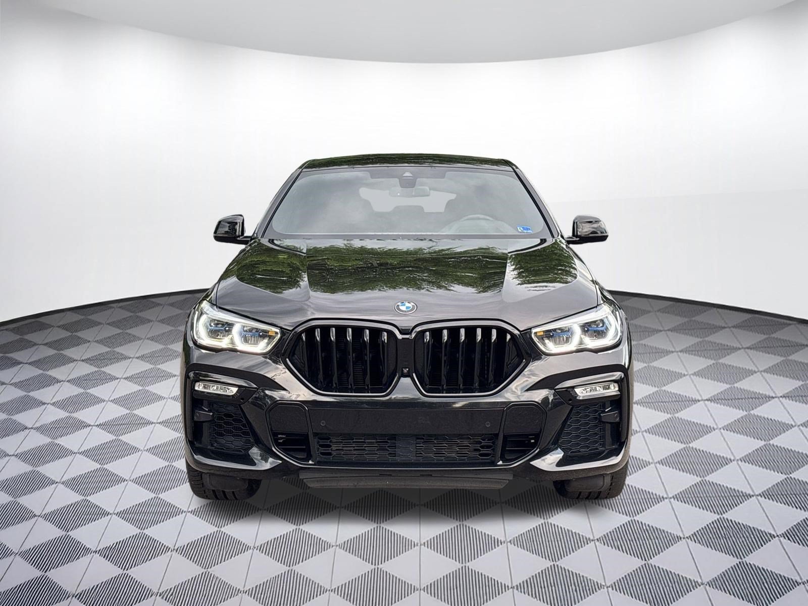Used 2021 BMW X6 xDrive40i w/ M Sport Package AWD/4WD image 5