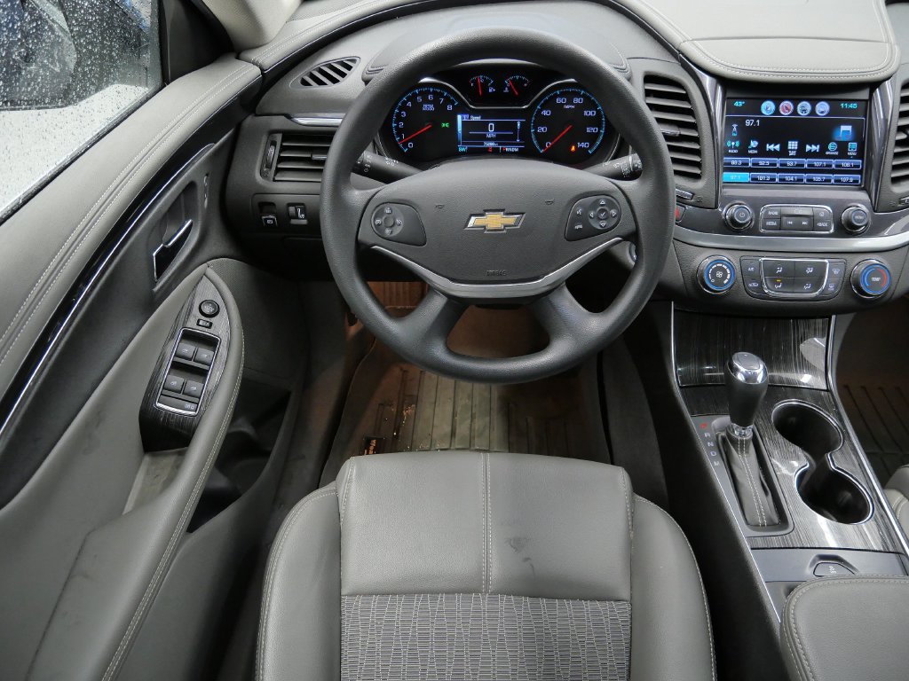 Used 2018 Chevrolet Impala LS FWD image 21