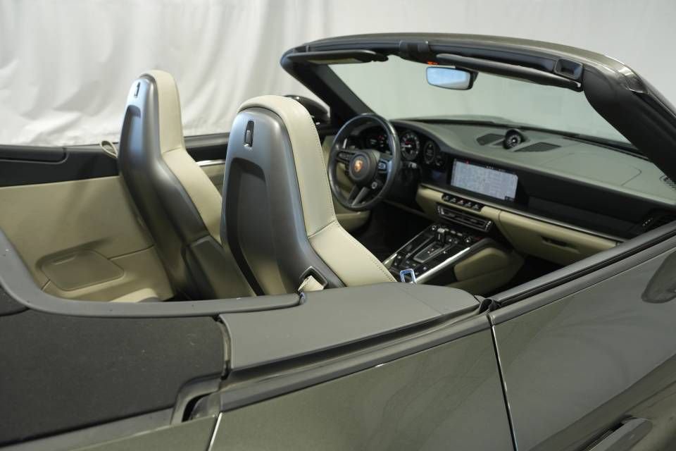 Certified 2021 Porsche 911 Turbo S image 50