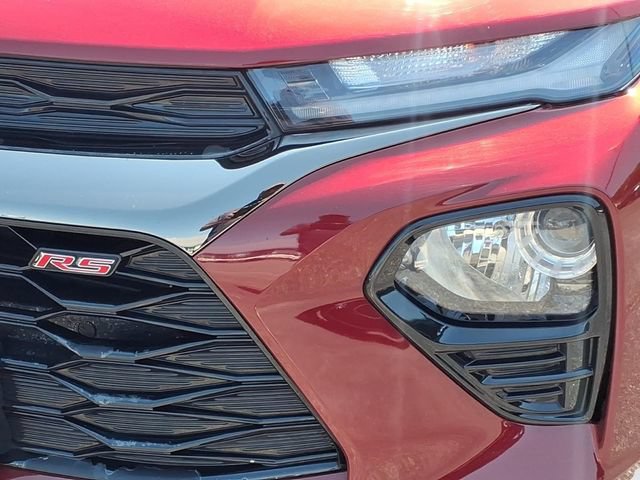 Used 2022 Chevrolet TrailBlazer RS w/ Sun and Liftgate Package AWD/4WD image 9