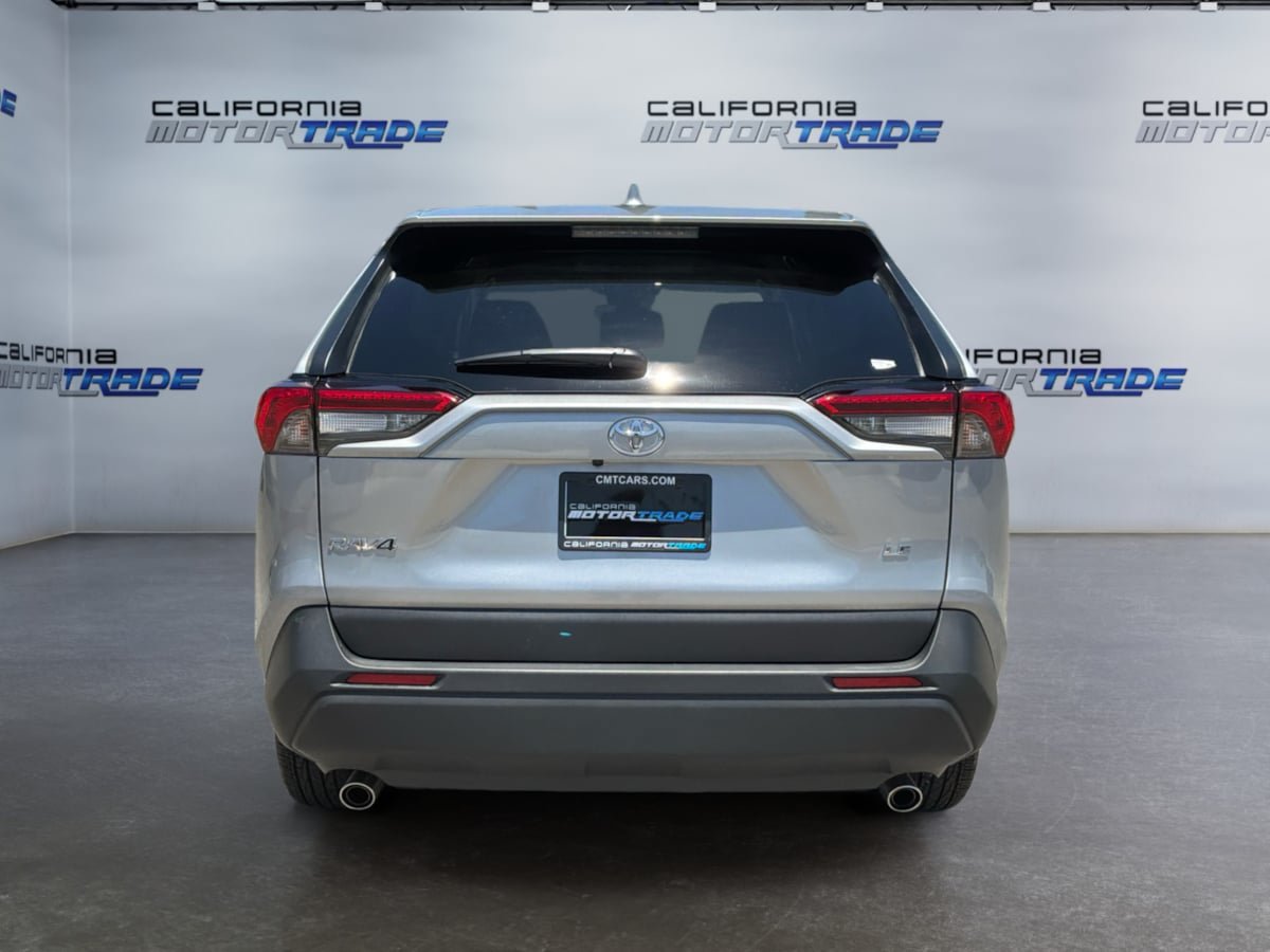 Used 2025 Toyota RAV4 LE FWD image 6