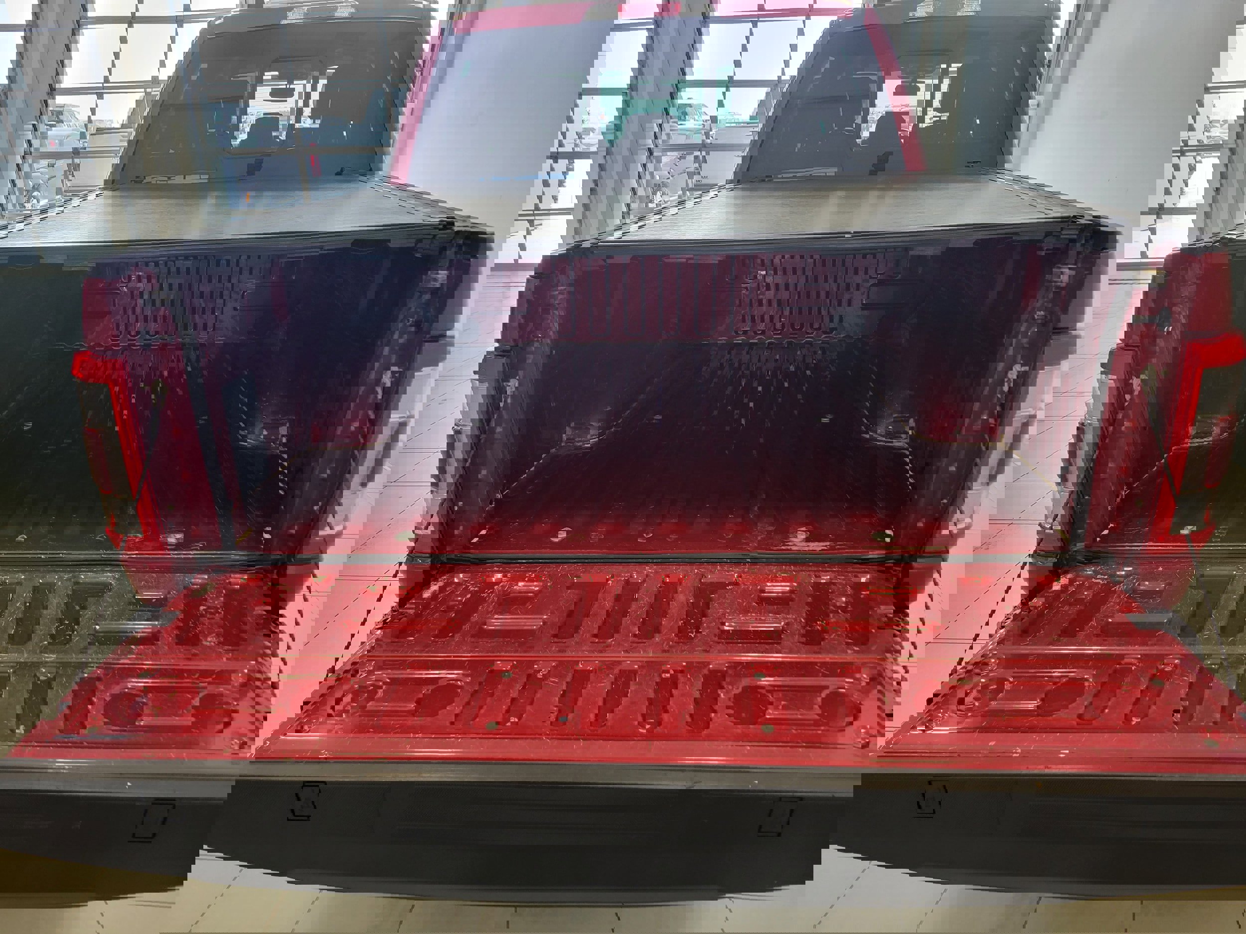 Used 2022 Ford F150 Platinum w/ Max Trailer Tow Package image 8