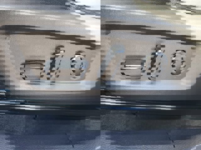 Used 2024 Mitsubishi Outlander SE image 14