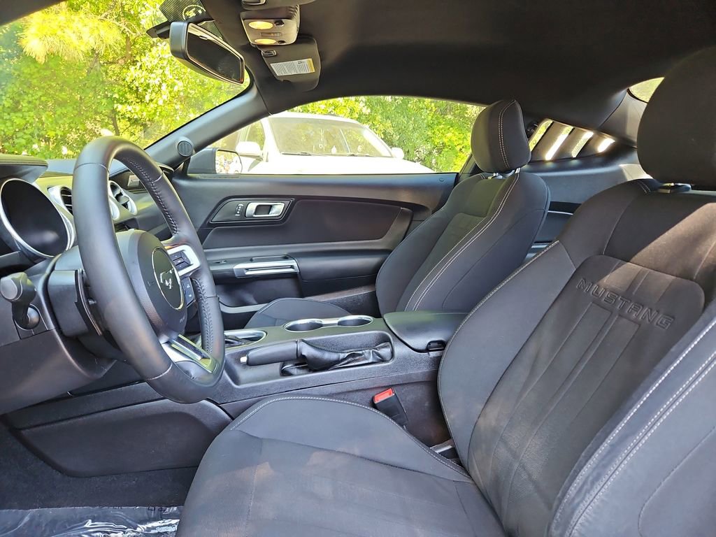 Used 2019 Ford Mustang GT RWD image 20