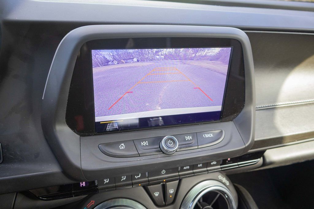 Used 2019 Chevrolet Camaro SS image 16