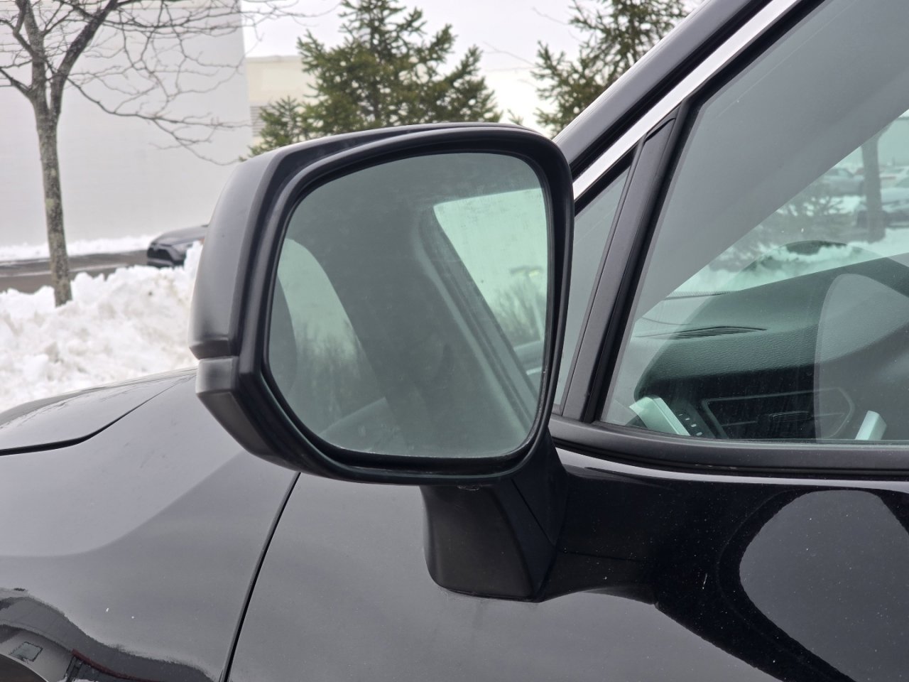 Certified 2025 Toyota RAV4 LE image 25