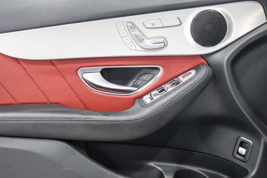 Certified 2022 Mercedes-Benz GLC 300 image 25