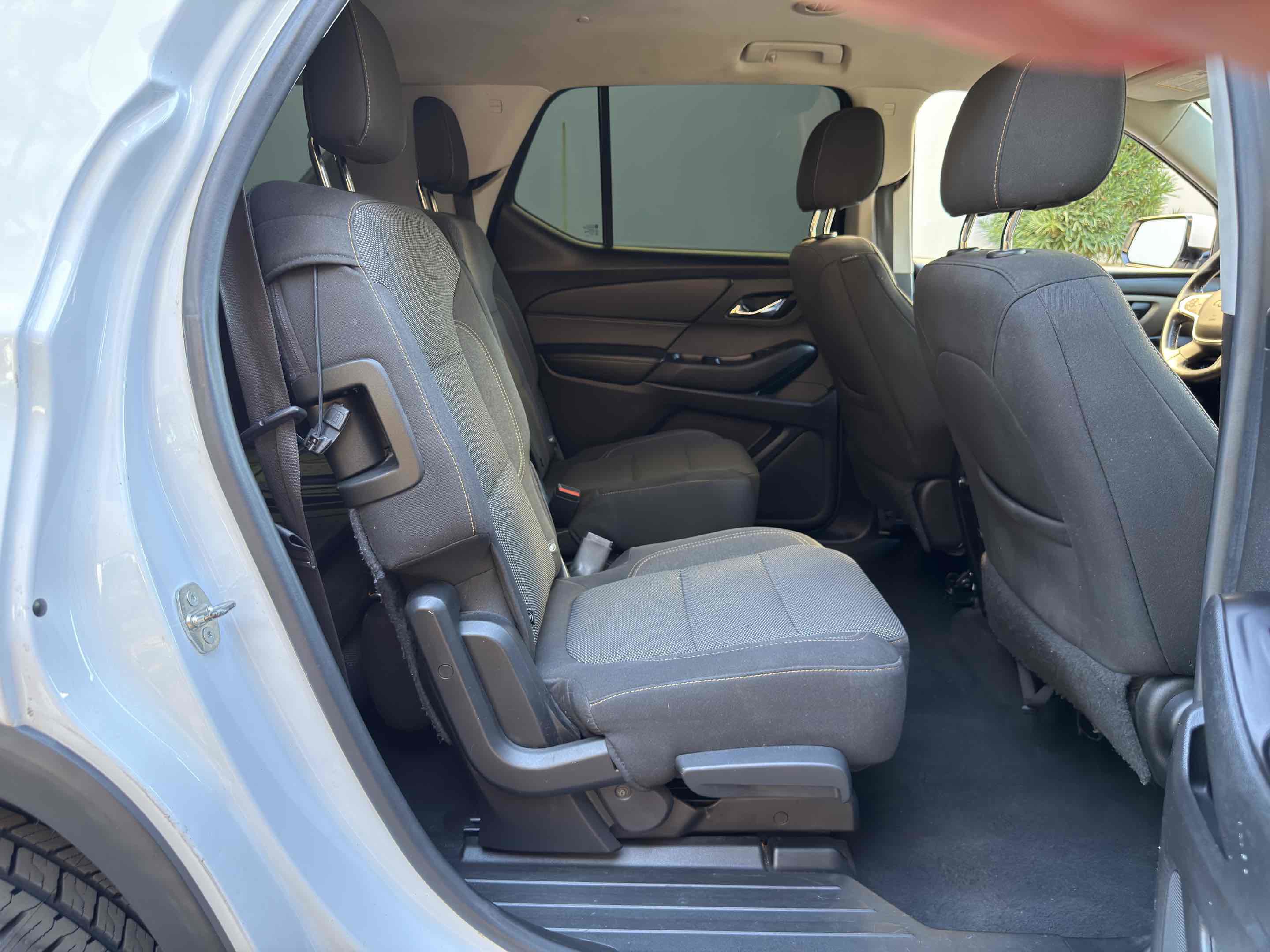 Used 2018 Chevrolet Traverse LT w/ LPO, Black Accent Package image 58