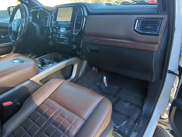 Used 2021 Nissan Titan Platinum Reserve w/ Moonroof Package image 38