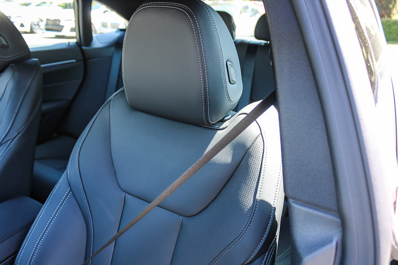 New 2026 BMW i4 xDrive40i w/ Premium Package AWD/4WD image 21